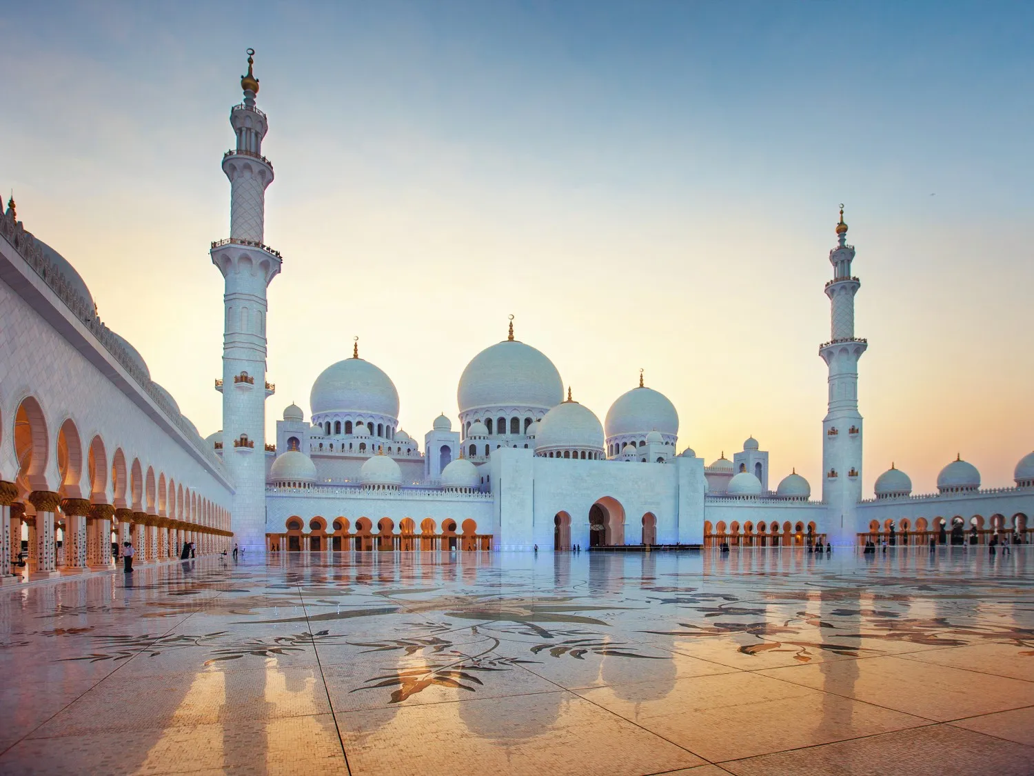 Sheikh Zayed Grand Mosque, Abu Dhabi, UAE